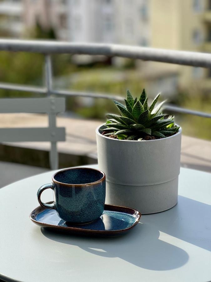Appartement Sunset Apartment: Free Parking + Balcony + Netflix Essen